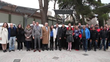 El Instituto de Seguridad Social del Neuquén renovó su flota de vehículos y los presentó ayer en la Casa de Gobierno. Foto Neuquén informa