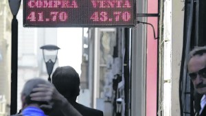 Para los economistas, la inflación y el dólar también se definen en las PASO