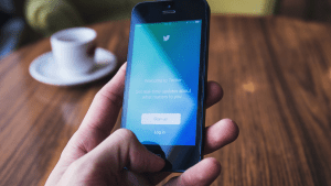 Una cuenta falsa de Pichetto en Twitter fue cerrada