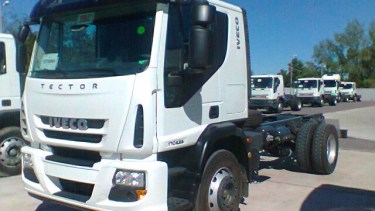 Iveco 170E28 se quedó con el primer puesto en junio entre comerciales pesados.