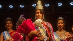 Valcheta coronó a Ahinara como reina de la Matra