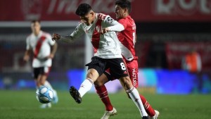 Gallardo y otra sorpresa: Carrascal será titular ante Cruzeiro
