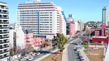 En paralelo al boom de los no convencionales la oferta de propiedades a disposición creció exponencialmente en la capital neuquina. (Florencia Salto)