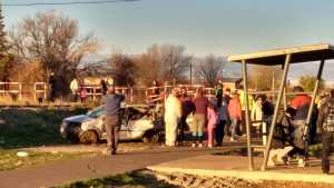 El Tren del Valle chocó contra una camioneta en Allen