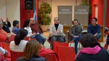 El candidato pasó por Viedma donde realizó distintas actividades.