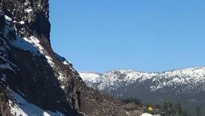 ¡Impresionante!, así fue el gigantesco derrumbe que dejó aislada a Villa La Angostura