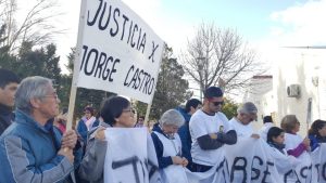 Marcharon para exigir justicia por el joven atropellado en Plaza Huincul