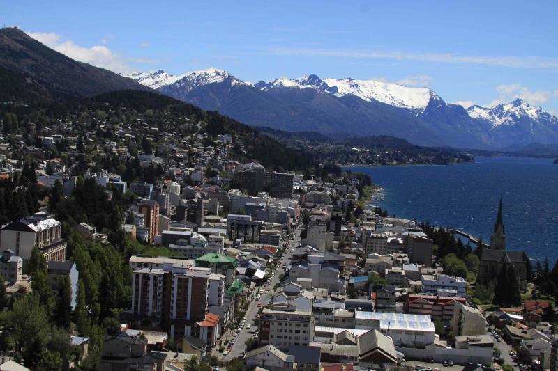 Bariloche vista aerea ciudad