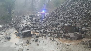 Un nuevo derrumbe mantiene cerrado el paso a Quila Quina en San Martín