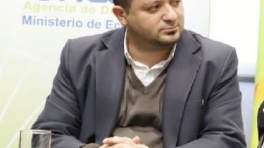 Apud y Ávalos tuvieron a cargo la presentación del programa. Foto: gentileza