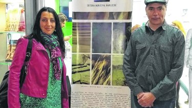 Eliana Navarro, junto a uno de los ganadores de los concursos, Arturo Castagnetto. Foto: gentileza