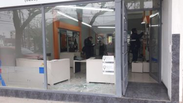 La peluquería se encuentra ubicada en calle España casi 9 de Julio. (Foto: César Izza)