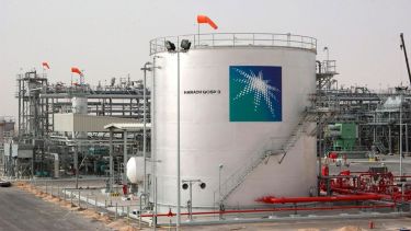 Entregó contratos por 18.000 millones de dólares.