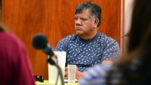 Condenaron a 16 años de prisión por abusar de tres hermanas en Viedma