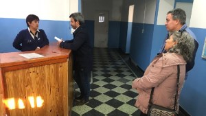 Denuncian a empresa que refaccionó la delegación el Ipross