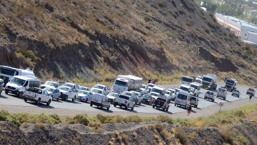 Proveedores petroleros frenan venta de insumos por la volatilidad del dólar