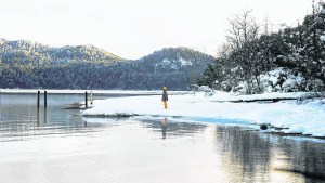 Villa La Angostura saltó los contratiempos y está a pleno