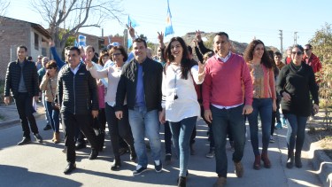La caravana de los candidatos de TODOS. Foto: Yamil Regules