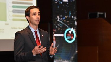 El titular de Energía del vecino país se mostró sorprendido por el nivel de desarrollo e inversión de la formación no convencional.