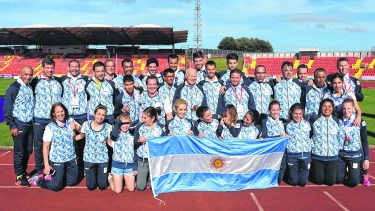 La delegación argentina en los Juegos Mundiales de Newcastle, en el nordeste de Inglaterra. Foto: gentileza