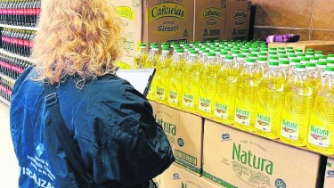 Los inspectores de la Artrn no solo verifican el IVA. También los precios esenciales vigentes.
