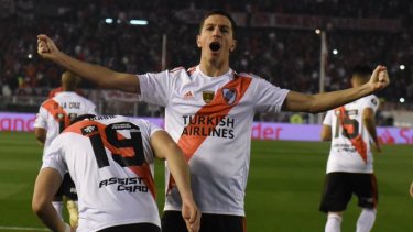 El volante renovó en enero hasta 2023.