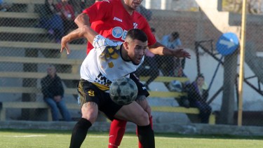 El Rojo y el Decano jugarán el clásico en la Chacra. (Foto: Archivo)