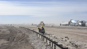 Cuarto intento para asfaltar  la calle Casimiro Gómez