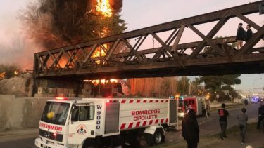 Incendio en Cipolletti generó preocupación