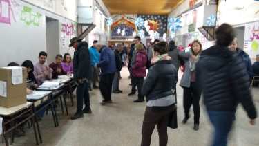 Las elecciones PASO en Bariloche se desarrollaron con buena afluencia de votantes.