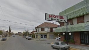 Una moto y un auto chocaron en el centro de Regina