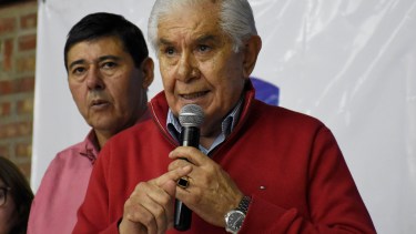 La semana pasada, Pereyra encabezó una asamblea de petroleros. Foto Florencia Salto. 