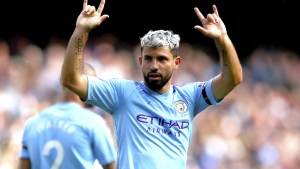 El Kun Agüero fue elegido como el futbolista más emblemático en la Premier League