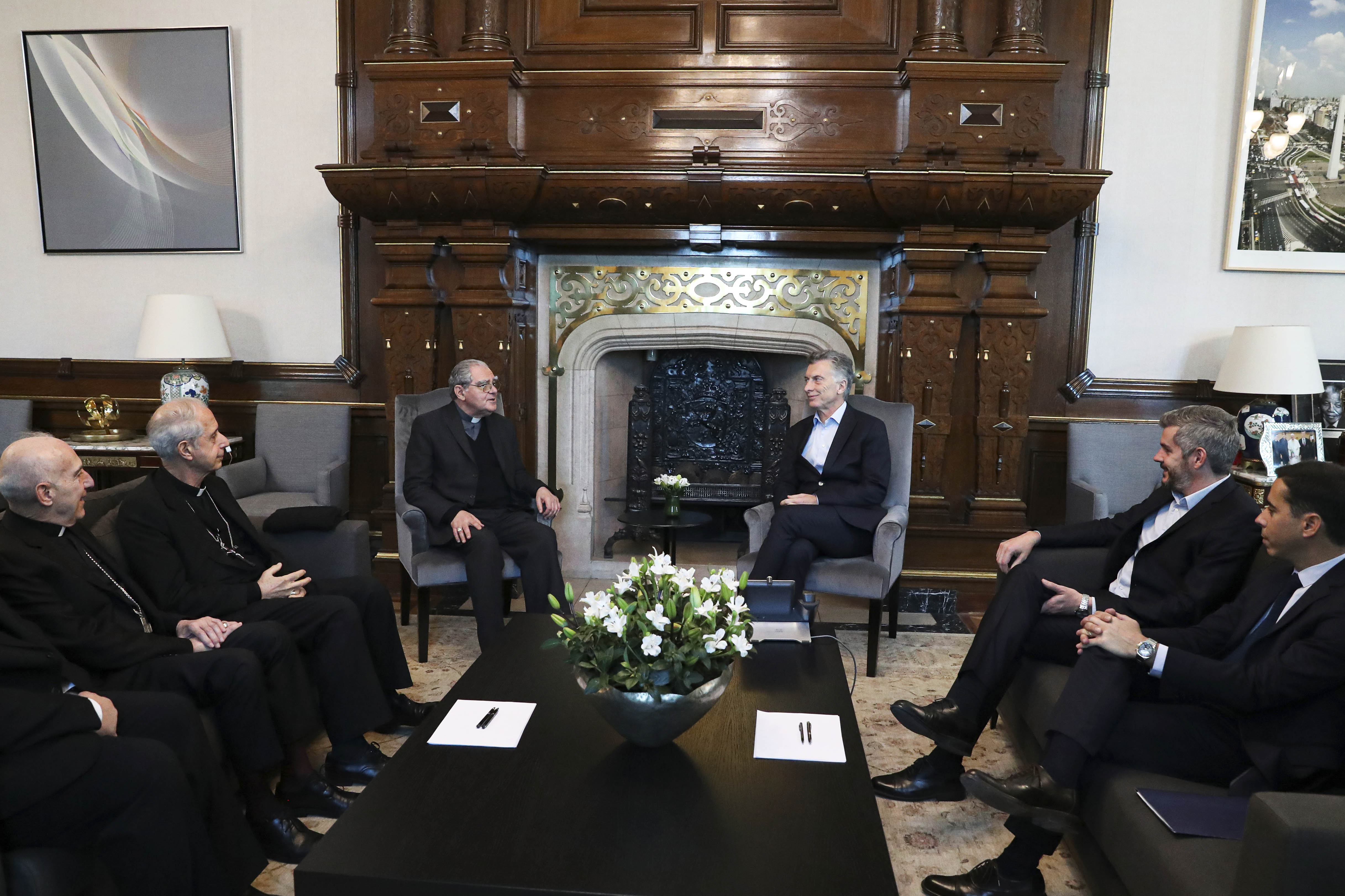 El presidente Mauricio Macri recibió hoy a la comisión ejecutiva de la Conferencia Episcopal Argentina. Foto Télam