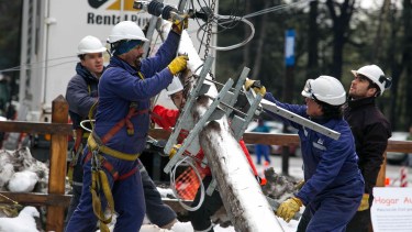 El centro de esquí ya cuenta con el servicio de electricidad  a través de la red.