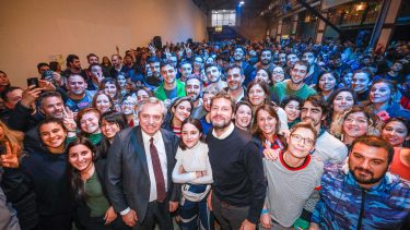 «No dejen que los domestiquen», les dijo Alberto F. a los jóvenes