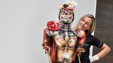 Marina Magrini, la cocinera que dio clases en Neuquén y hoy la rompe en la TV azteca