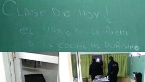 Robaron alimentos de una escuela de Regina y dejaron una nota en el pizarrón