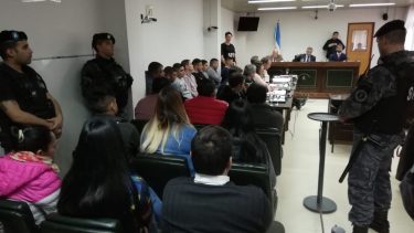 Comenzó el juicio a los 17 imputados de una banda narco de Roca