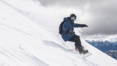 Mirá las fotos y los videos del influencer brasileño que se enamoró de Chapelco