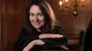Julia Botchkovskaia llega con su piano clásico a Neuquén