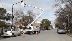 Se inició el recambio de 850 luminarias en 200 cuadras de Viedma