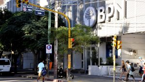 Así funcionan los servicios de Neuquén en este lunes no laborable