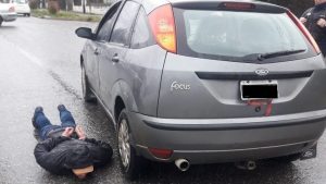 Bariloche: Huían a contramano, chocaron a dos mujeres y los atraparon