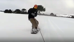 Video: mirá la que inventaron los motoqueros mapuches en el Batea Mahuida