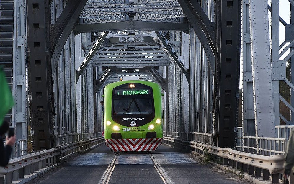 De Buenos Aires a Bariloche en tren el regreso del viaje que extrañan
