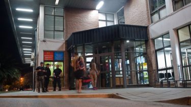 Llaman a licitación para la concesión del kiosco y la confitería de la Terminal de Viedma