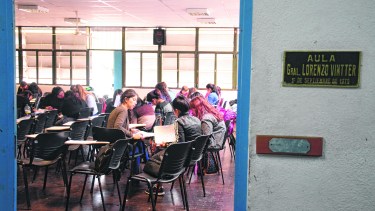 El parate de las vacaciones es decisivo para muchos estudiantes, que ante problemas académicos, de adaptación personal o económicos deciden dejar los estudios.