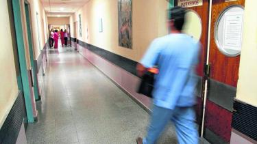 Río Negro: por la suba del dólar, hospitales podrían quedar sin insumos