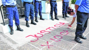 Los reclamos de esclarecimiento del caso se repitieron durante semanas en varios puntos de la provincia. Foto: archivo